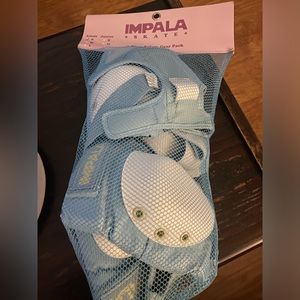 IMPALA ⭐️ skate⭐️ 3 piece safety gear pack/ sky blue/ yellow (Small)(Adult)